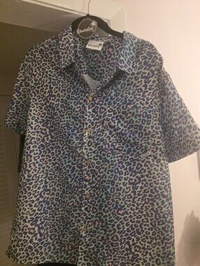 NWT Boardies Shirt - M